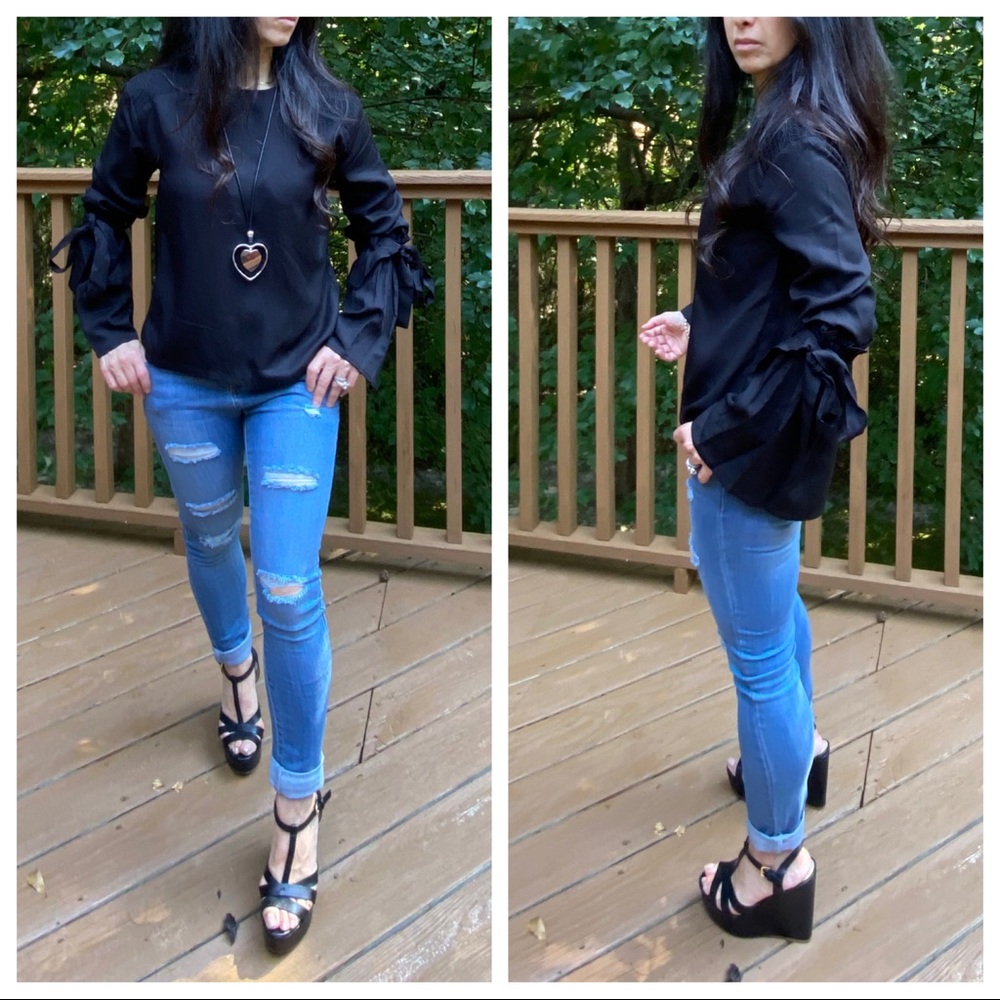 Black chic tie sleeves with split back Top - Picture 6 of 6